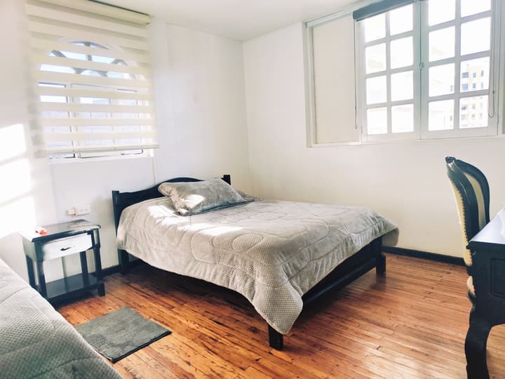 Hotel Muros Quito