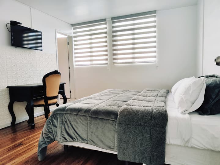 Hotel Muros Quito