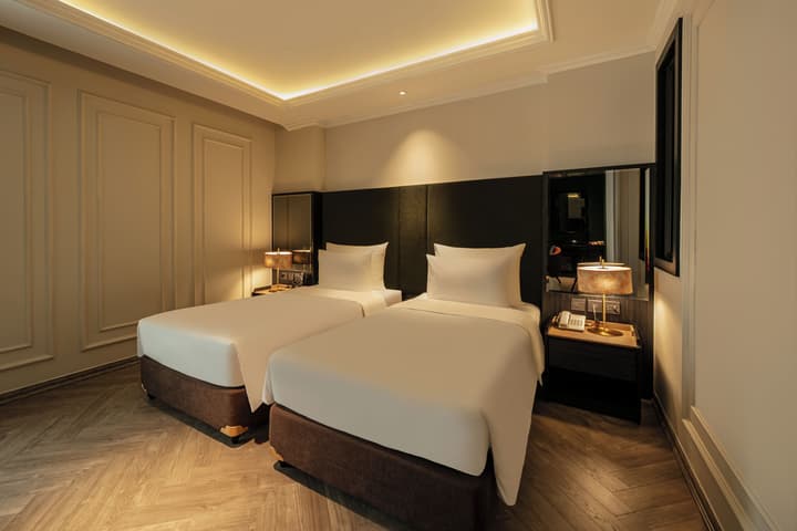 Champton Hanoi Hotel