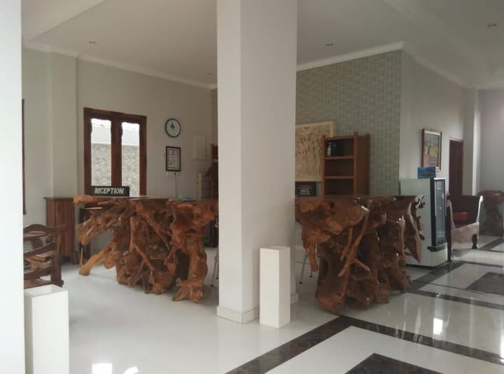 Hotel Wahyu Dana