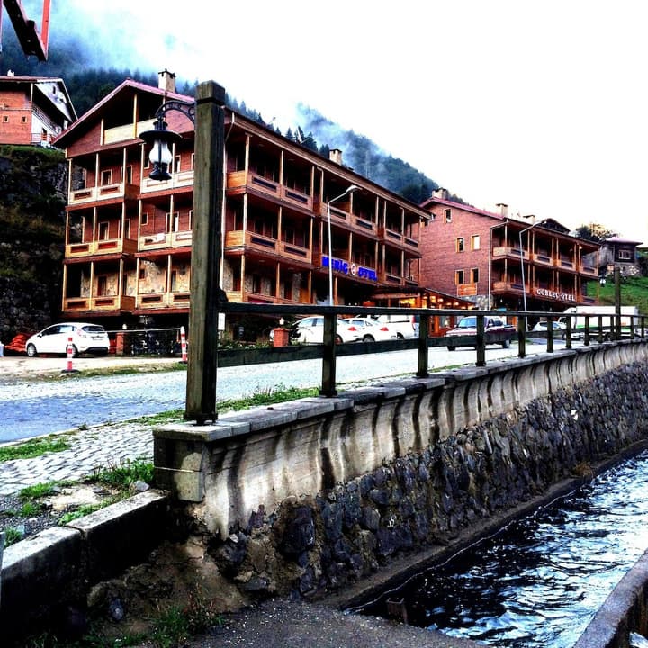 Meric Hotel