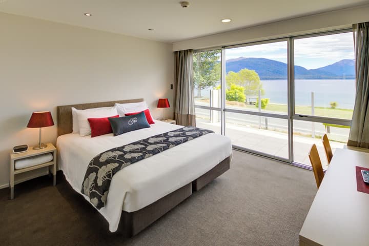 Marakura Deluxe Motels