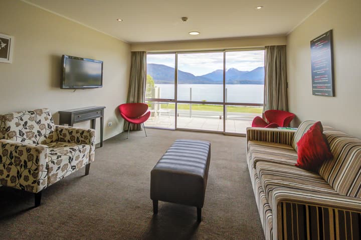 Marakura Deluxe Motels