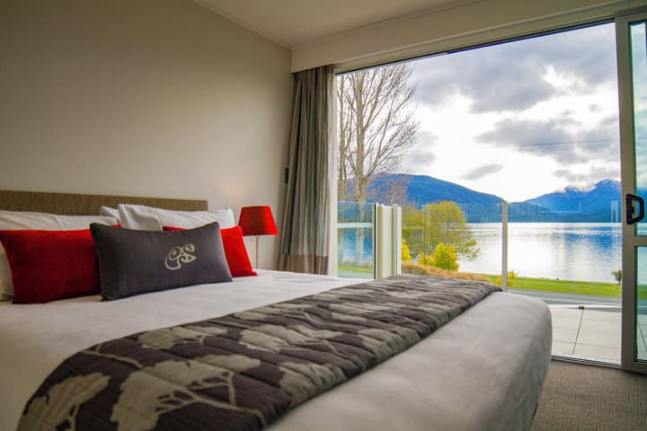 Marakura Deluxe Motels