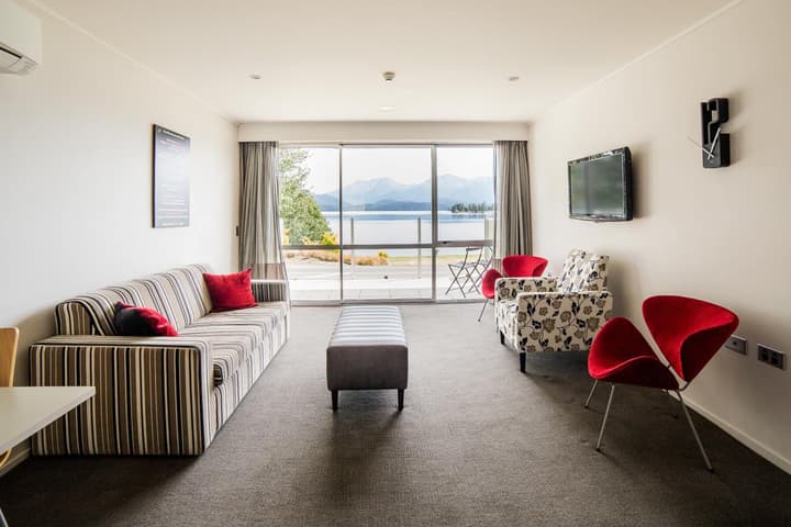 Marakura Deluxe Motels