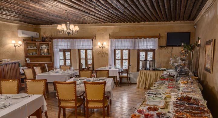 Temenni Evi Cave Hotel