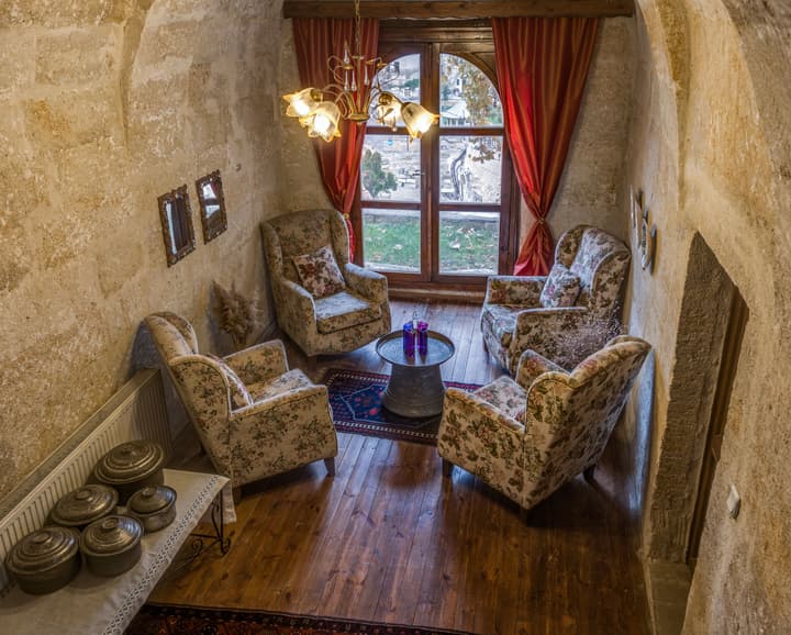 Temenni Evi Cave Hotel