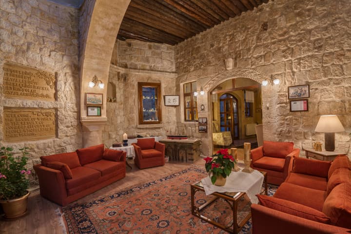 Temenni Evi Cave Hotel