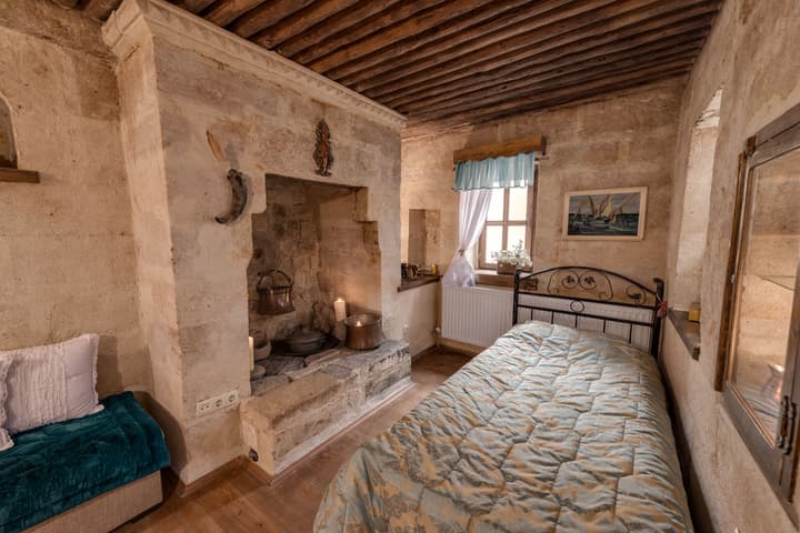 Temenni Evi Cave Hotel