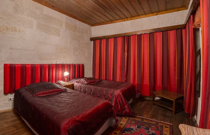 Temenni Evi Cave Hotel