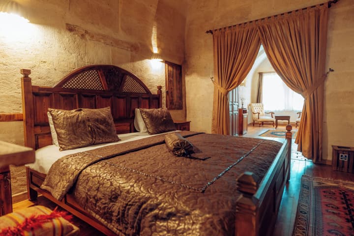 Melis Cave Hotel