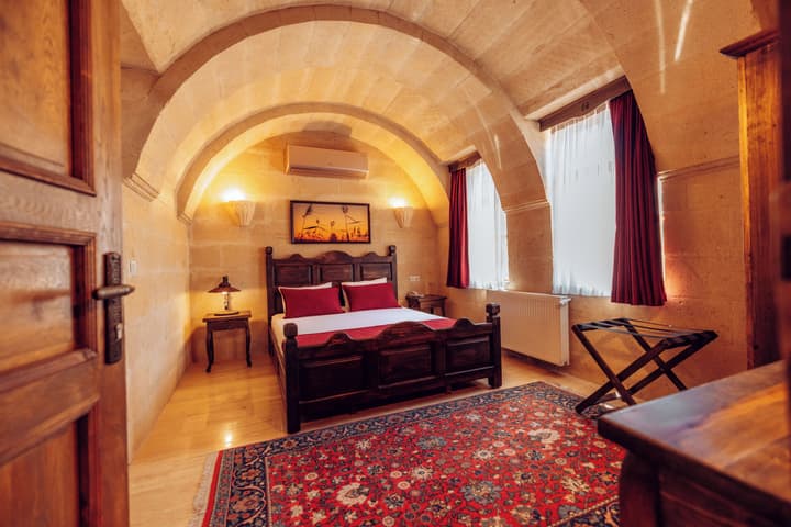 Melis Cave Hotel