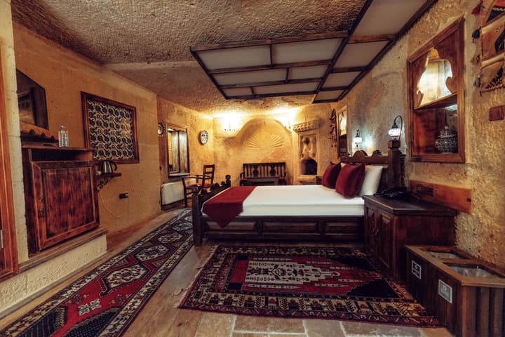 Melis Cave Hotel