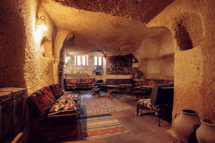 Melis Cave Hotel