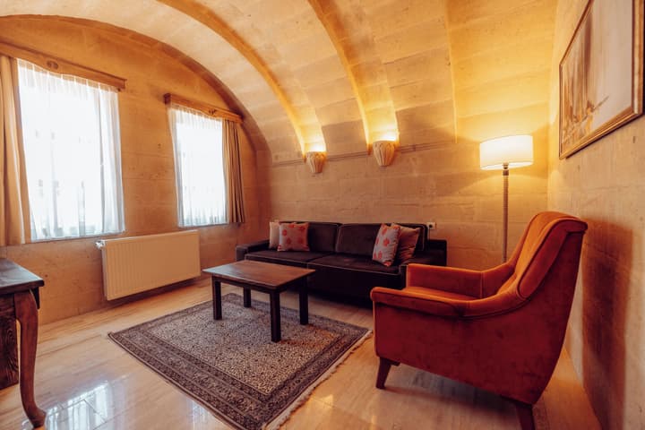 Melis Cave Hotel
