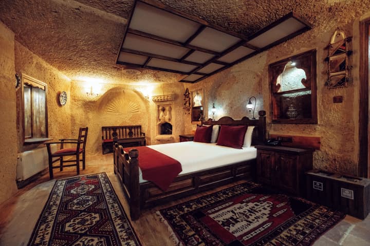 Melis Cave Hotel