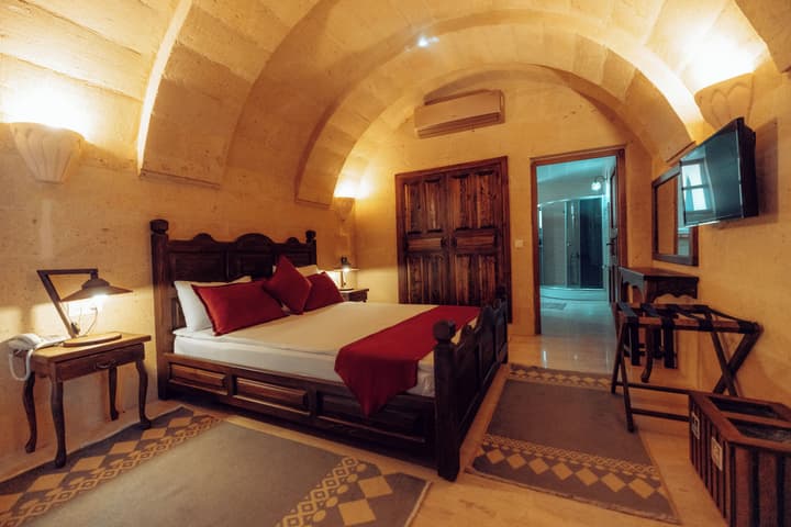 Melis Cave Hotel