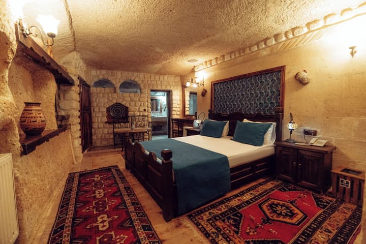 Melis Cave Hotel