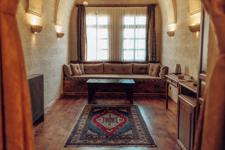 Melis Cave Hotel