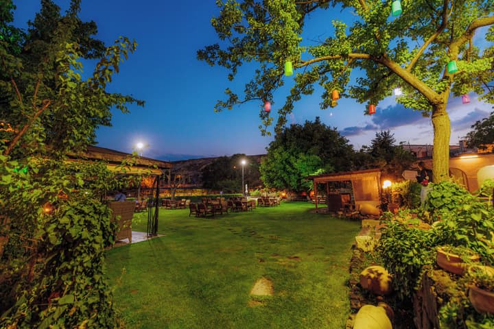 Melis Cave Hotel