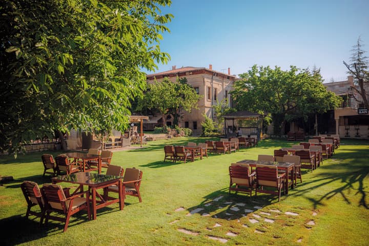 Melis Cave Hotel