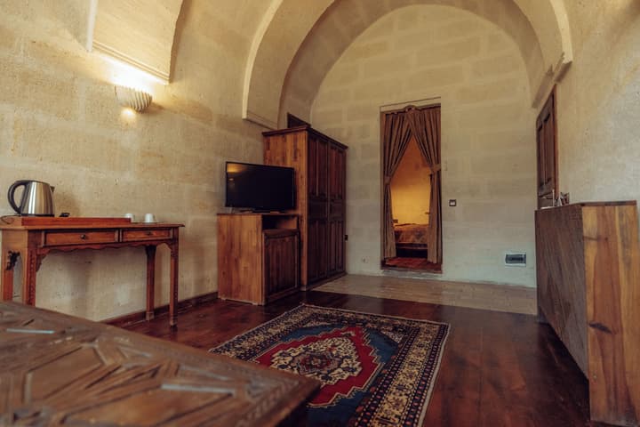 Melis Cave Hotel