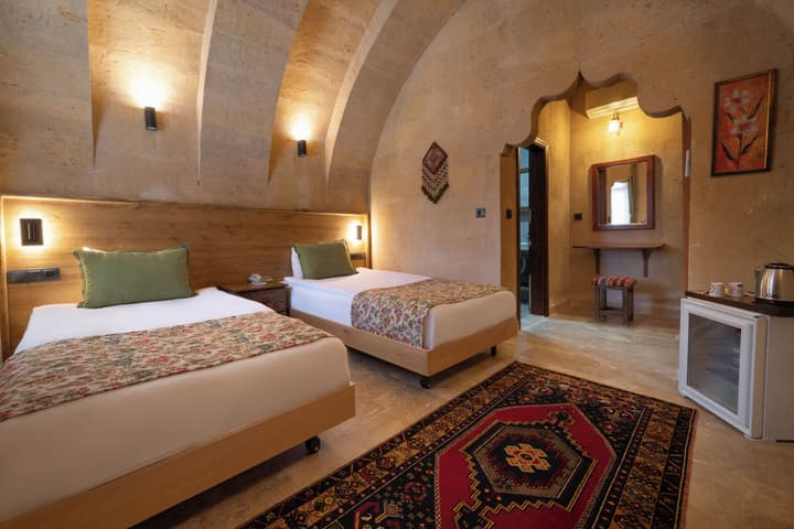 Melis Cave Hotel
