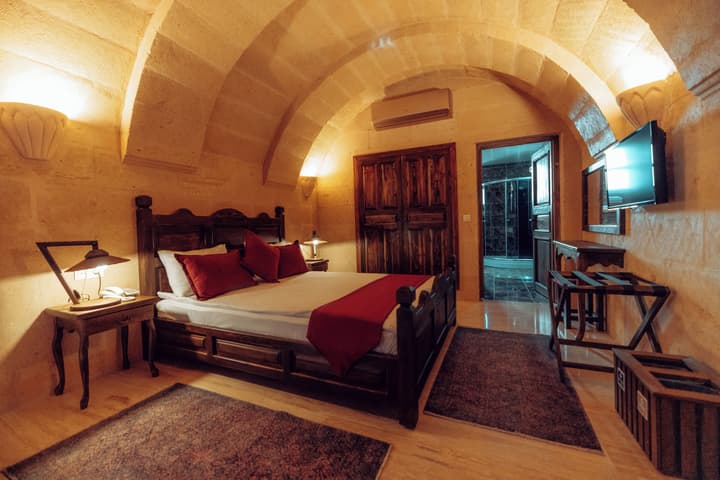 Melis Cave Hotel