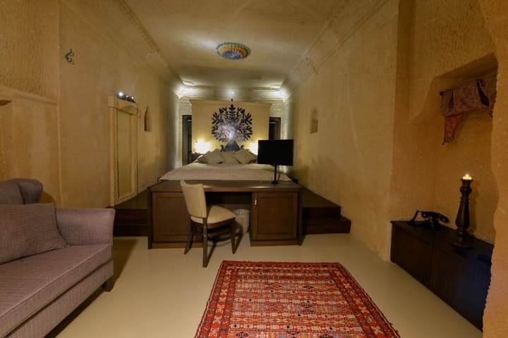 Sunak Cave Hotel