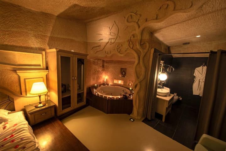 Sunak Cave Hotel