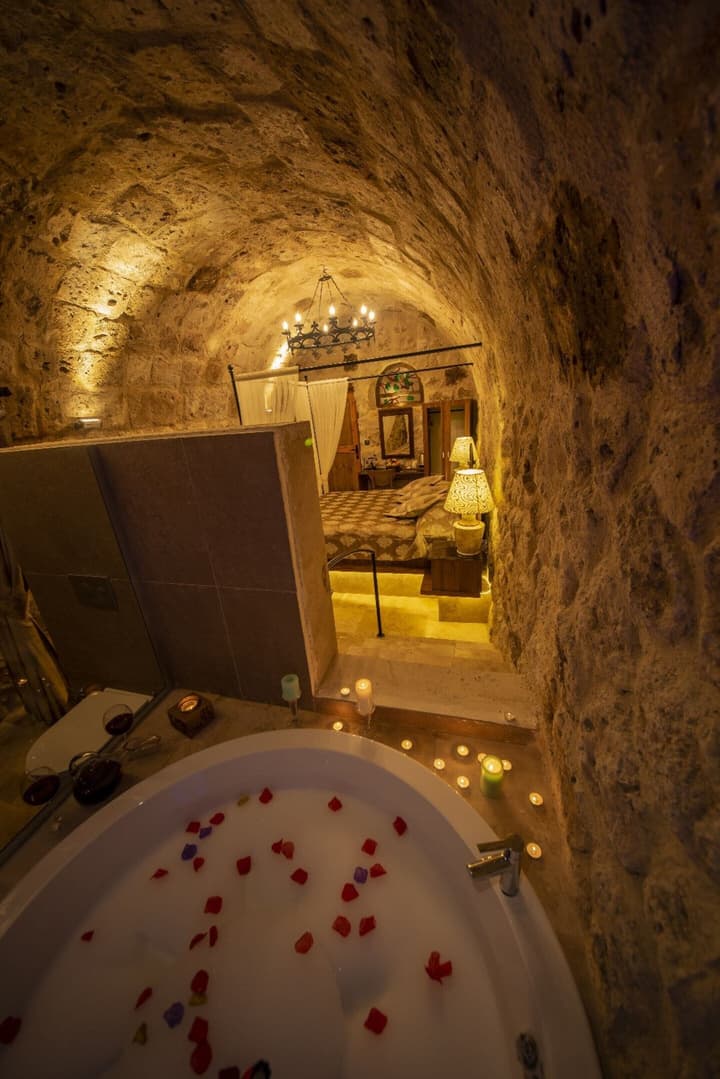 Sunak Cave Hotel