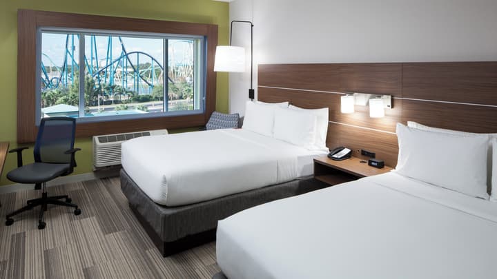 Holiday Inn Express & Suites Orlando at SeaWorld by IHG