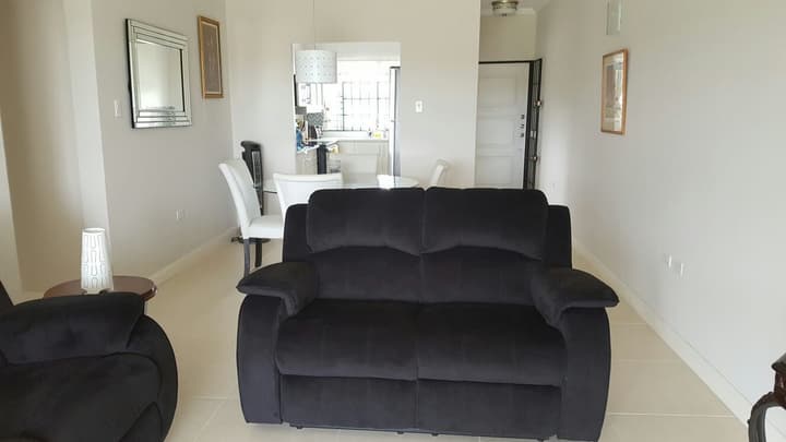 Fern Court Apartment With Oceanic View III