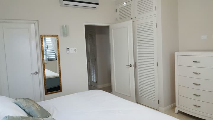 Fern Court Apartment With Oceanic View III