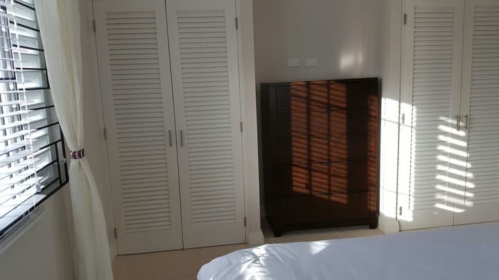 Fern Court Apartment With Oceanic View III
