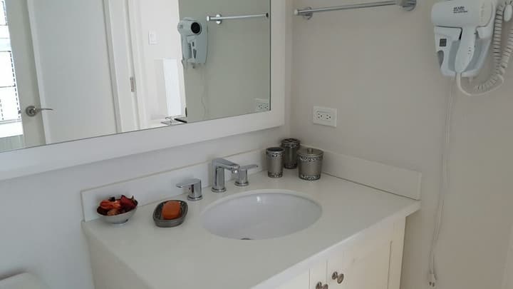 Fern Court Apartment With Oceanic View III