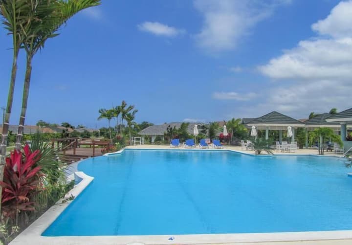 Fern Court Apartment With Oceanic View III