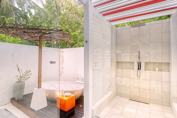 OZEN LIFE MAADHOO - Luxury All Inclusive