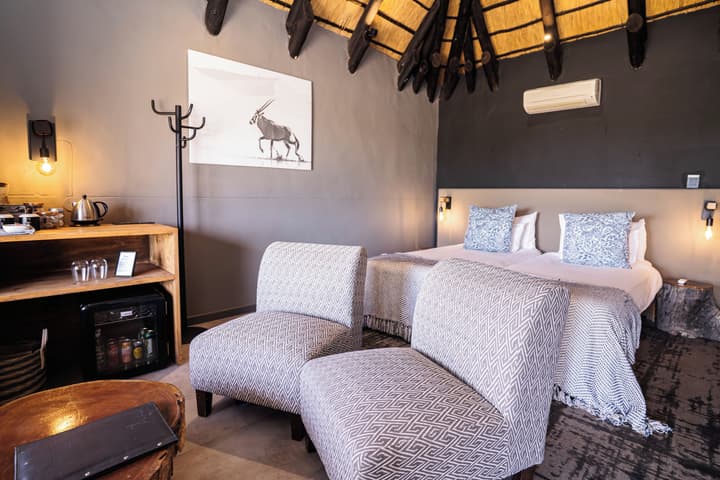 Ai Aiba - The Rockpainting Lodge