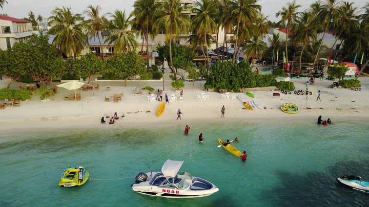 Salt Beach Hotel