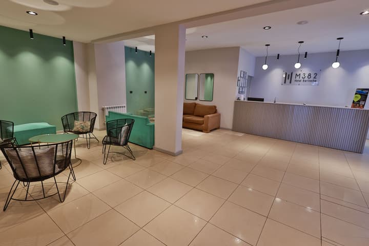 M382 Hotel Bariloche