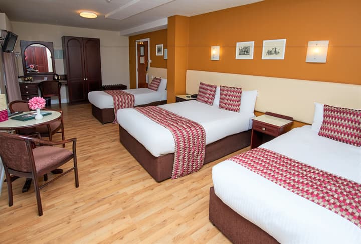 Eviston House Hotel