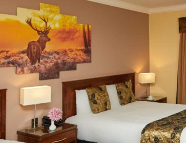 Eviston House Hotel
