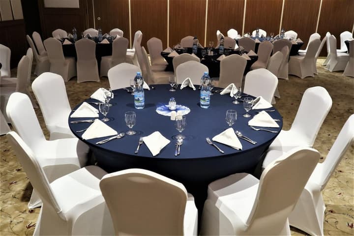Golden Tulip Headington Ruwi