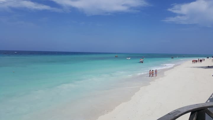 Langi Langi Beach Bungalows