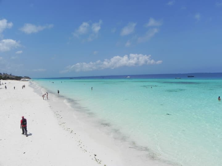 Langi Langi Beach Bungalows