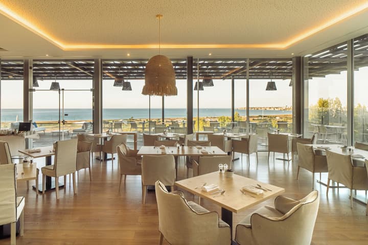 Palmares Beach House Hotel - Adults Friendly