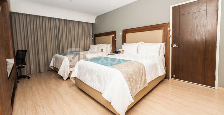 HS HOTSSON Hotel Irapuato