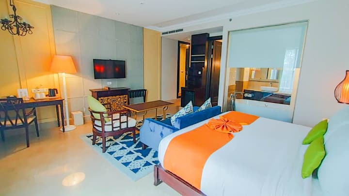 Jambuluwuk Oceano Seminyak Hotel