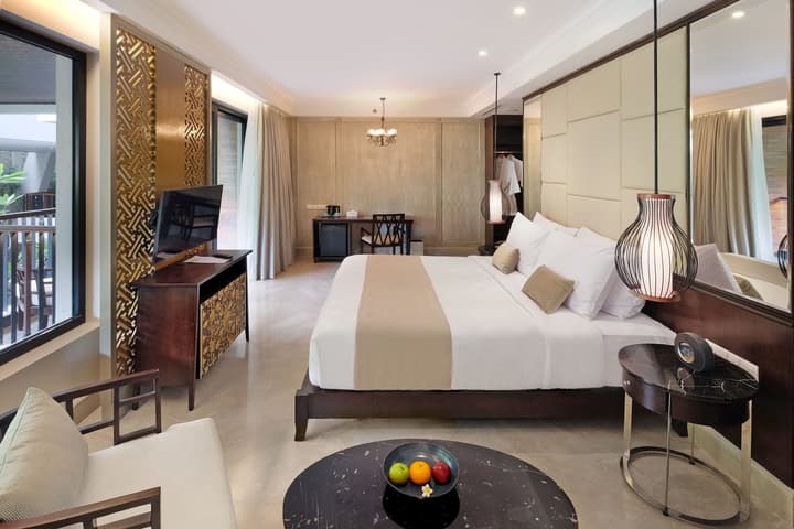 Jambuluwuk Oceano Seminyak Hotel
